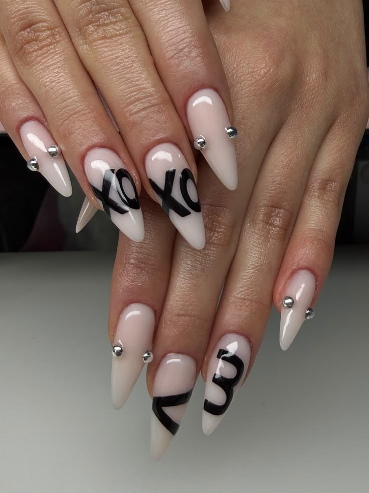 Milky XOXO